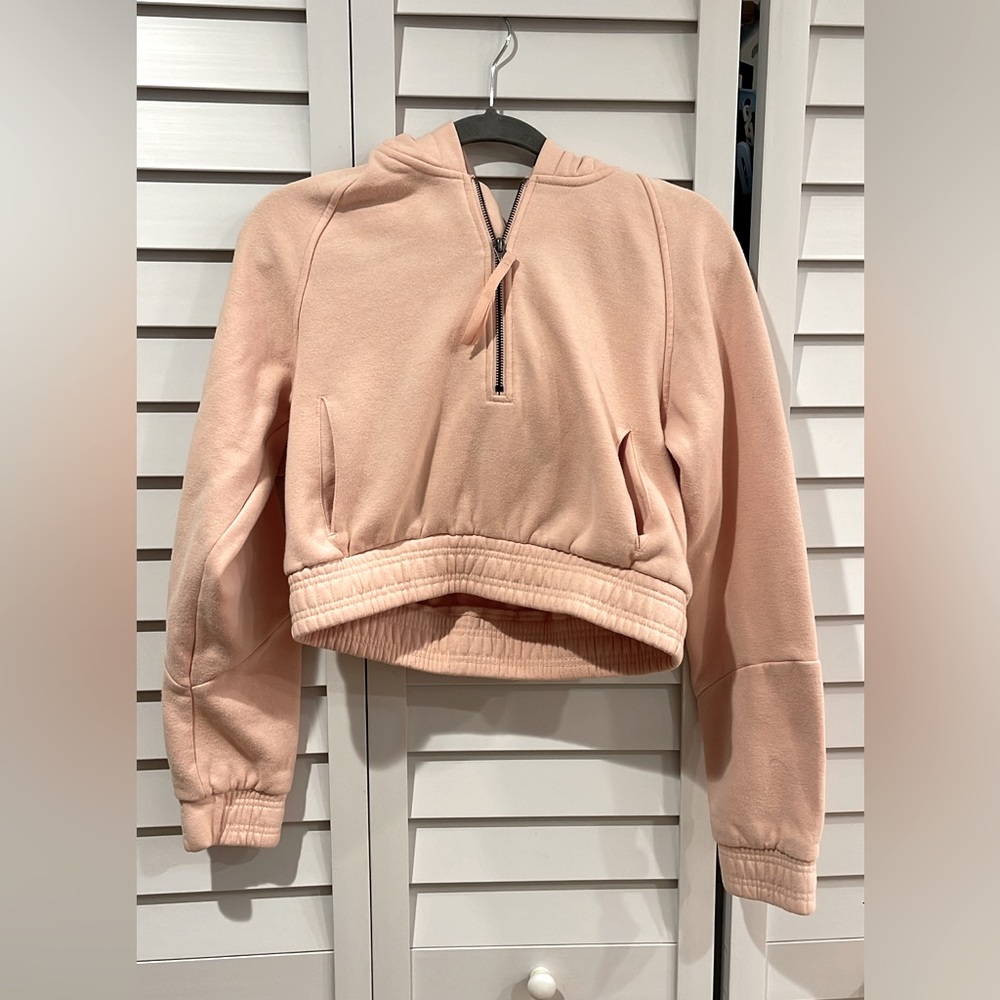 (🦈 bundle 2 for $30) Gymshark Cropped Half Zip Hoodie light pink